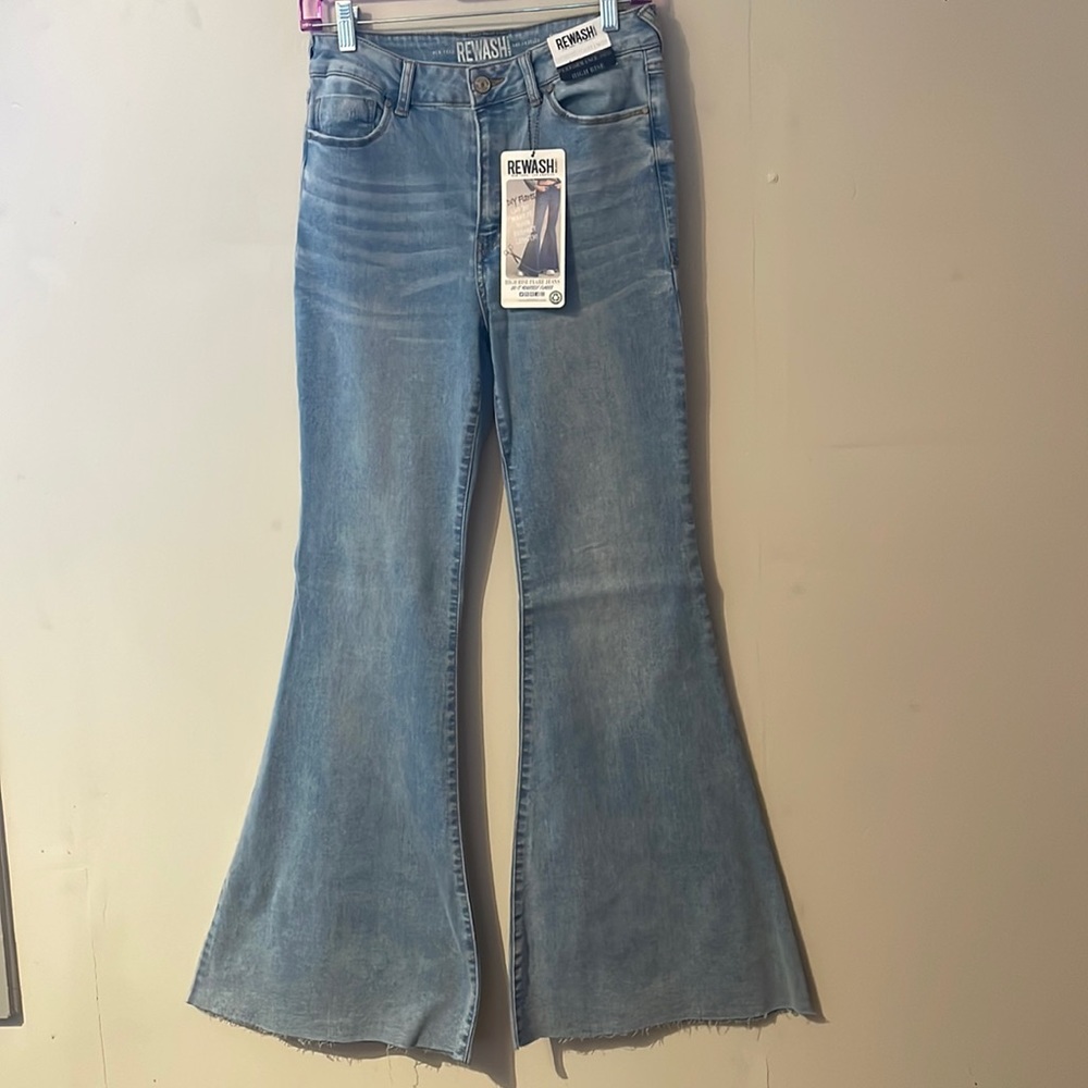 NWT High Rise, Extreme Flare Jeans